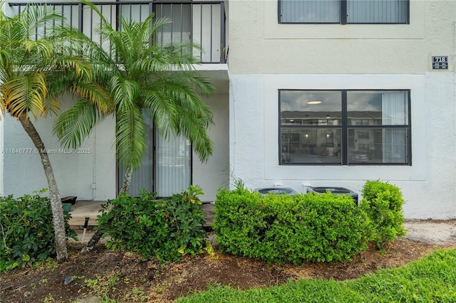 718 Executive Center Dr Unit 112, West Palm Beach, FL 33401 - photo 12