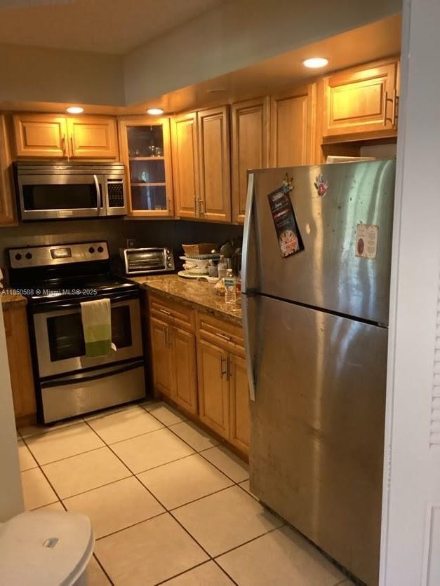 12850 SW 4th Ct Unit 402I, Pembroke Pines, FL 33027 - photo 4