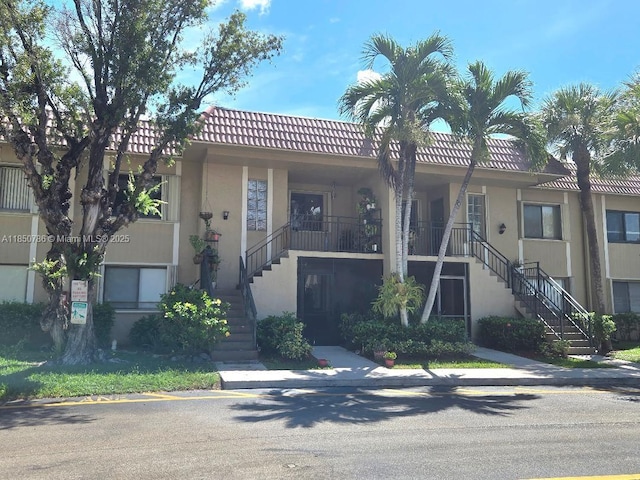302 Lakeview Dr Unit 102, Weston, FL 33326 - photo 2