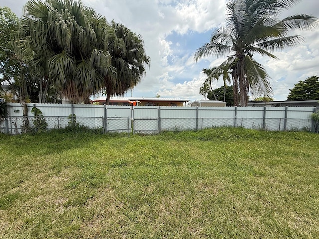 861 W 51st Pl, Hialeah, FL 33012 - photo 13