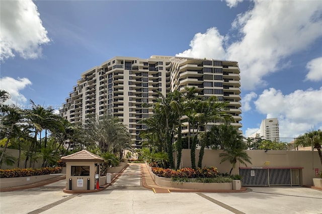 520 Brickell Key Dr Unit A1102, Miami, FL 33131 - photo 32