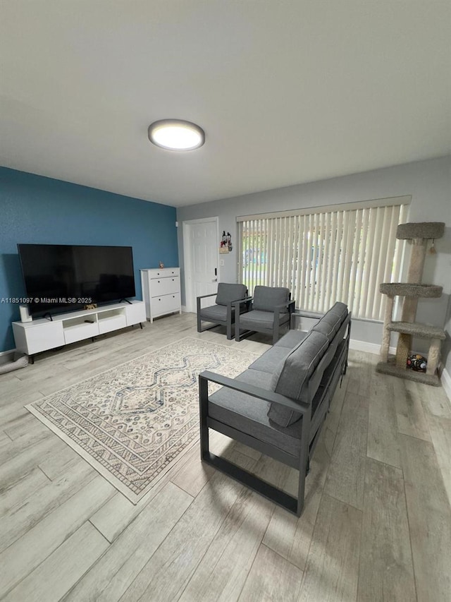 2950 NE 11th Ave, Pompano Beach, FL 33064 - photo 2