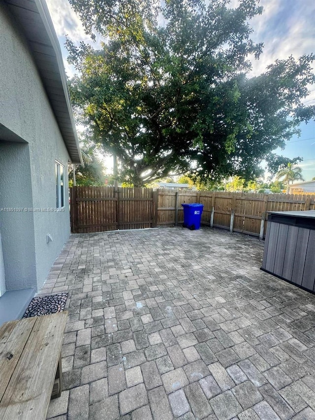 2950 NE 11th Ave, Pompano Beach, FL 33064 - photo 29