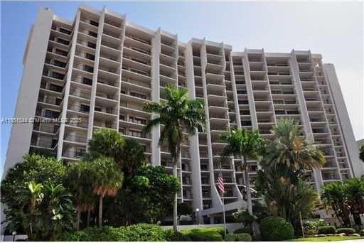 1800 S Ocean Blvd Unit 502, Lauderdale By The Sea, FL 33062 - photo 2