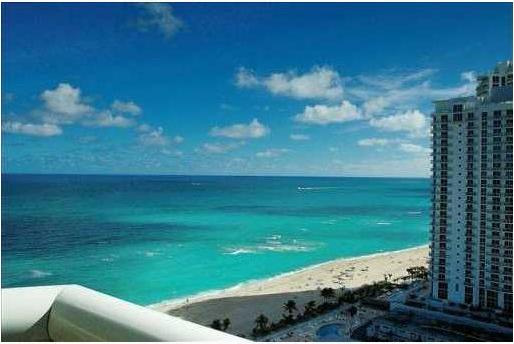 water view with a view of the beach