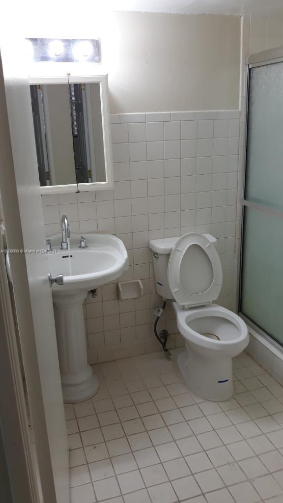 546 SW 1st St Unit 209, Miami, FL 33130 - photo 5