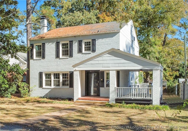 view of front facade with covered porch