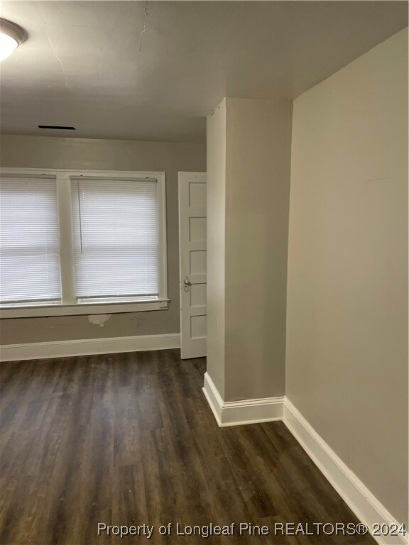410 E Montgomery St, Henderson, NC 27536 - photo 8