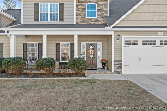 view of front of property featuring a porch