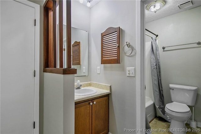 303 Whipple Tree Ln, Fayetteville, NC 28314 - full bath featuring vanity and shower / bath combo