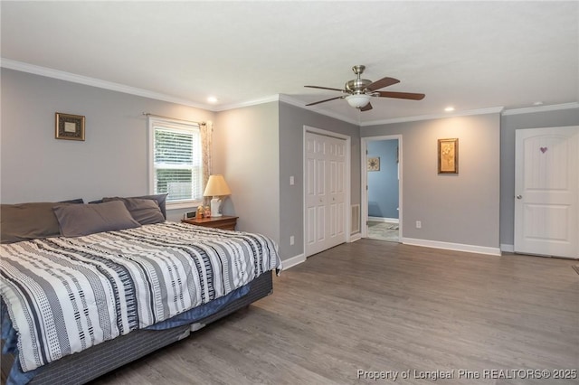 bedroom featuring recessed lighting, wood finished floors, ornamental molding, and a ceiling fan