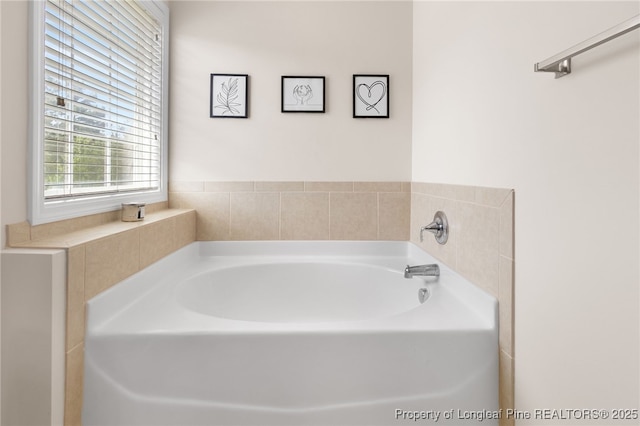 1206 Coot Ct, Hope Mills, NC 28348 - bathroom featuring a garden tub
