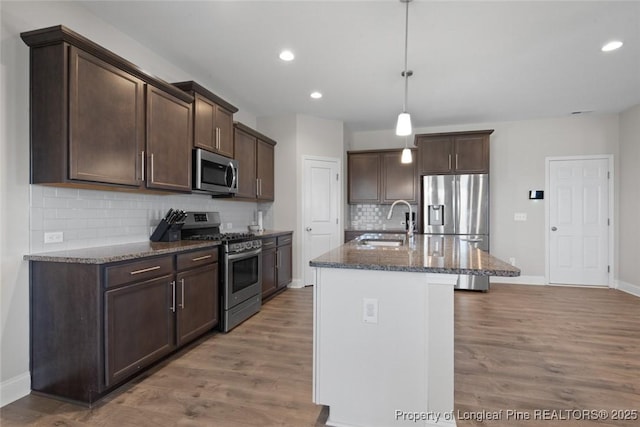 5051 Boxcut Ln, Hope Mills, NC 28348 - photo 22