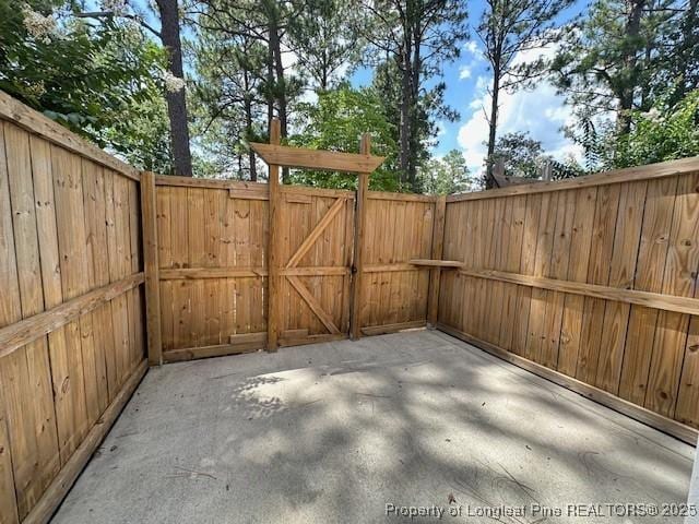 2626 Gardner Park Dr, Fayetteville, NC 28304 - photo 3