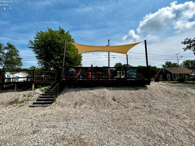 view of front of property featuring a deck