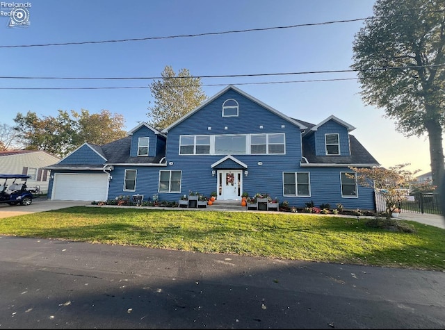 1909 N Nan Ave, Marblehead, OH 43440 - traditional-style house featuring driveway and an attached garage