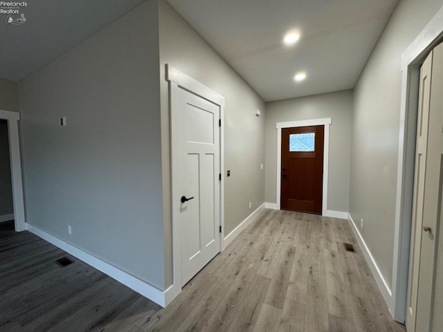 10 Eagle View Dr, Monroeville, OH 44847 - entrance foyer with wood finished floors and baseboards
