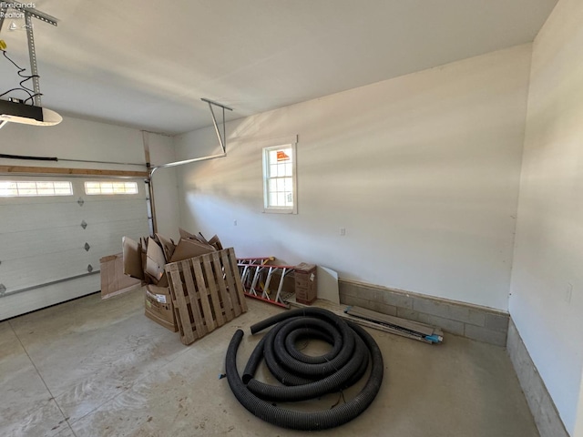 10 Eagle View Dr, Monroeville, OH 44847 - view of garage