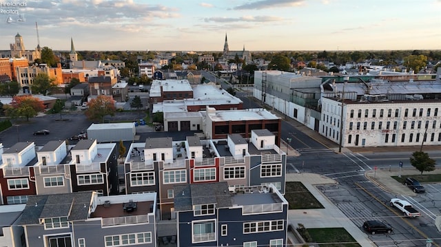 view of aerial view at dusk