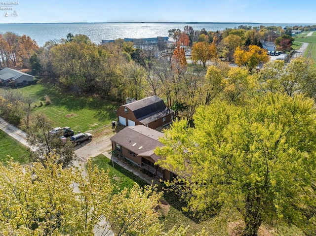 bird's eye view featuring a water view