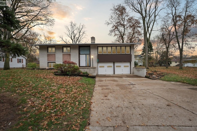 view of front of home with a garage