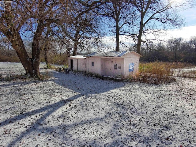 view of home's exterior