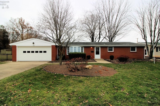 ranch-style home featuring a front yard