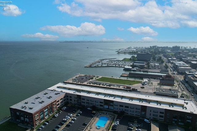 bird's eye view featuring a water view