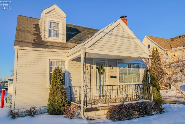 view of front of property with a porch