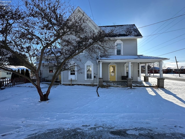 view of front of house featuring a porch