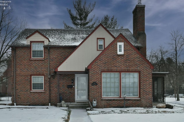 621 Memorial Pkwy, Fremont OH, 43420, 3 bedrooms, 2 baths house for sale