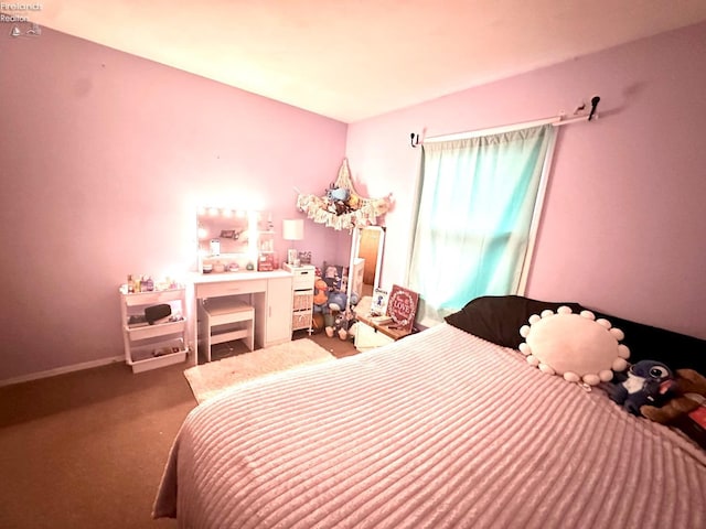 view of carpeted bedroom