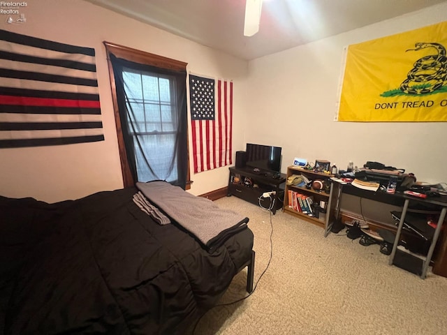 bedroom featuring carpet floors and ceiling fan