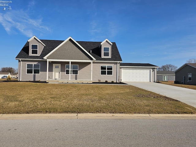 view of front of property featuring driveway, a front lawn, and a porch