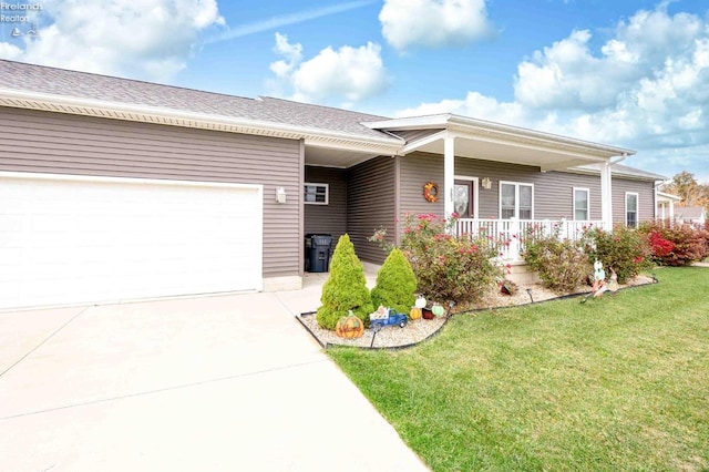 ranch-style home with an attached garage, covered porch, a shingled roof, driveway, and a front lawn