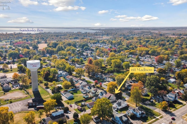 drone / aerial view featuring a residential view