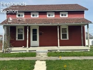 29 Walker St, Tiffin, OH 44883 - view of front of house featuring covered porch