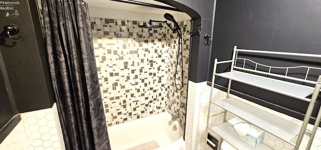 full bath featuring shower / bath combo with shower curtain