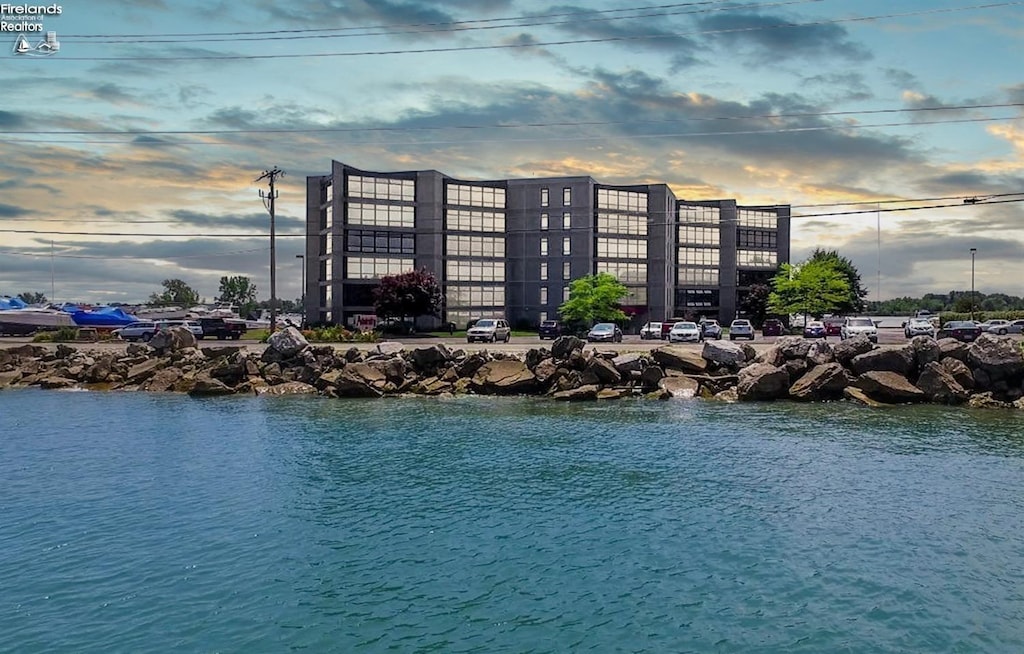 711 W Lakeshore Dr Unit 106, Port Clinton, OH 43452 - view of water feature