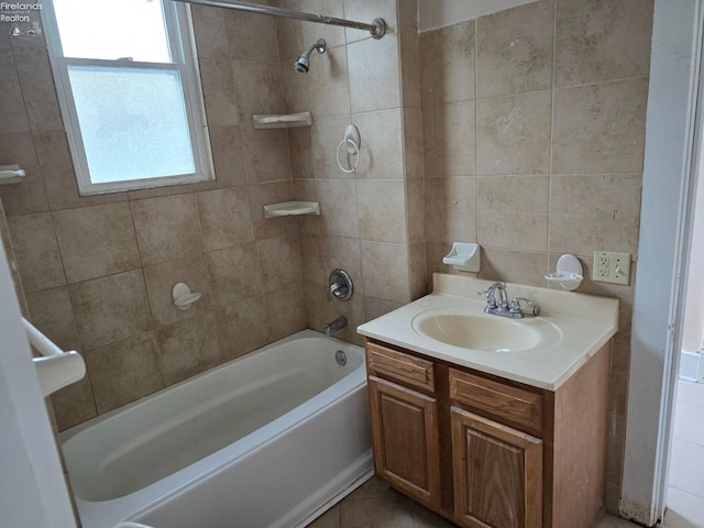 430 Perry St, Sandusky, OH 44870 - full bathroom featuring vanity and tub / shower combination