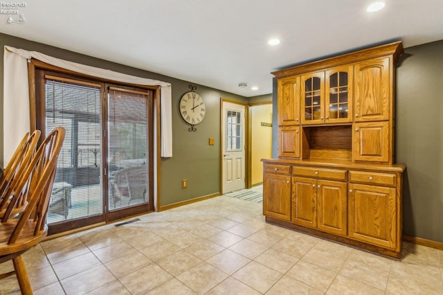 dining area with recessed lighting, visible vents, baseboards, and light tile patterned flooring