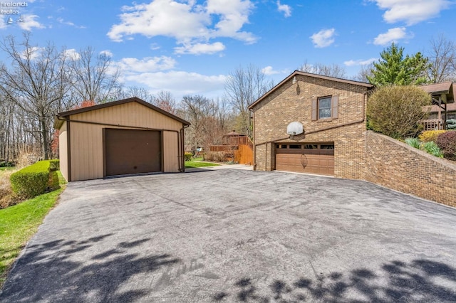 view of detached garage
