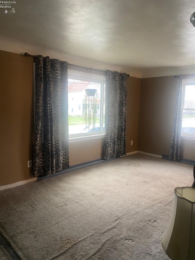 457 Morrison St, Fremont, OH 43420 - carpeted spare room featuring baseboards