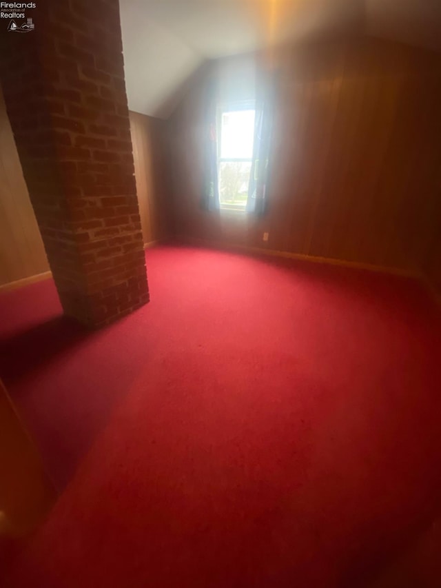 457 Morrison St, Fremont, OH 43420 - additional living space with lofted ceiling and carpet