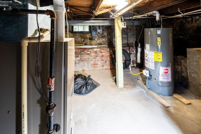 113 W Grant St, Clyde, OH 43410 - below grade area with gas water heater