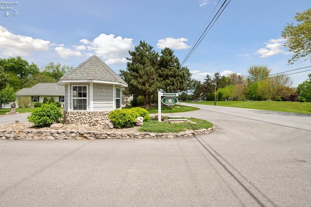 4340 E Mckenna Ln, Port Clinton, OH 43452 - view of front of house