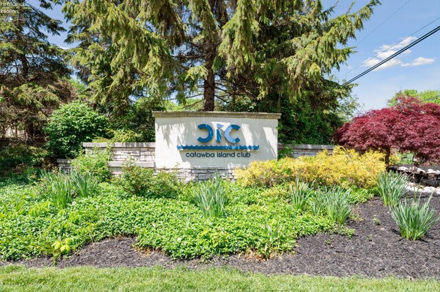 4340 E Mckenna Ln, Port Clinton, OH 43452 - view of community / neighborhood sign