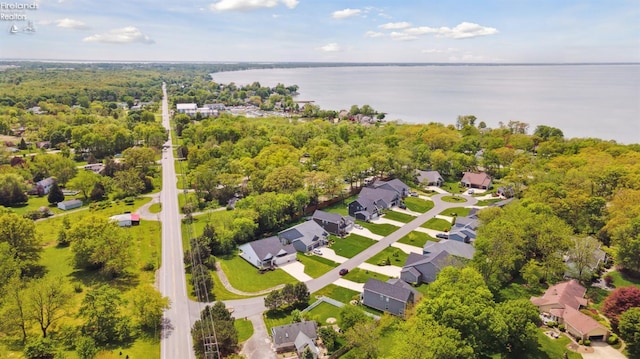 4340 E Mckenna Ln, Port Clinton, OH 43452 - aerial perspective of suburban area featuring a large body of water