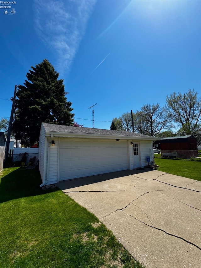 5106 Ottawa River Rd, Toledo, OH 43611 - exterior space
