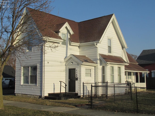 604 E Jefferson St, Sandusky, OH 44870 - view of front facade